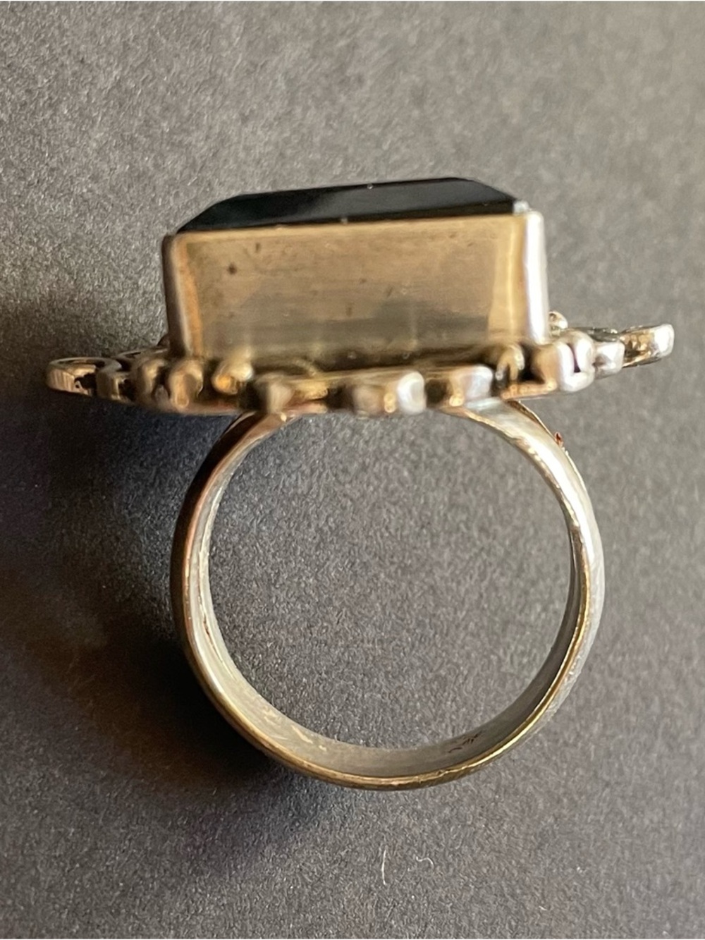 Silver Filigree Ring with natural black tourmaline. - Picture 7 of 9